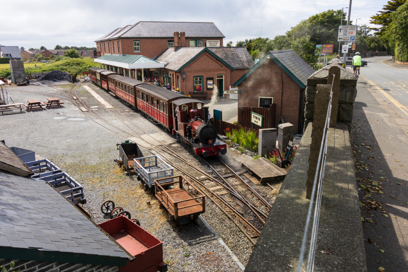 Tywyn Wharf station