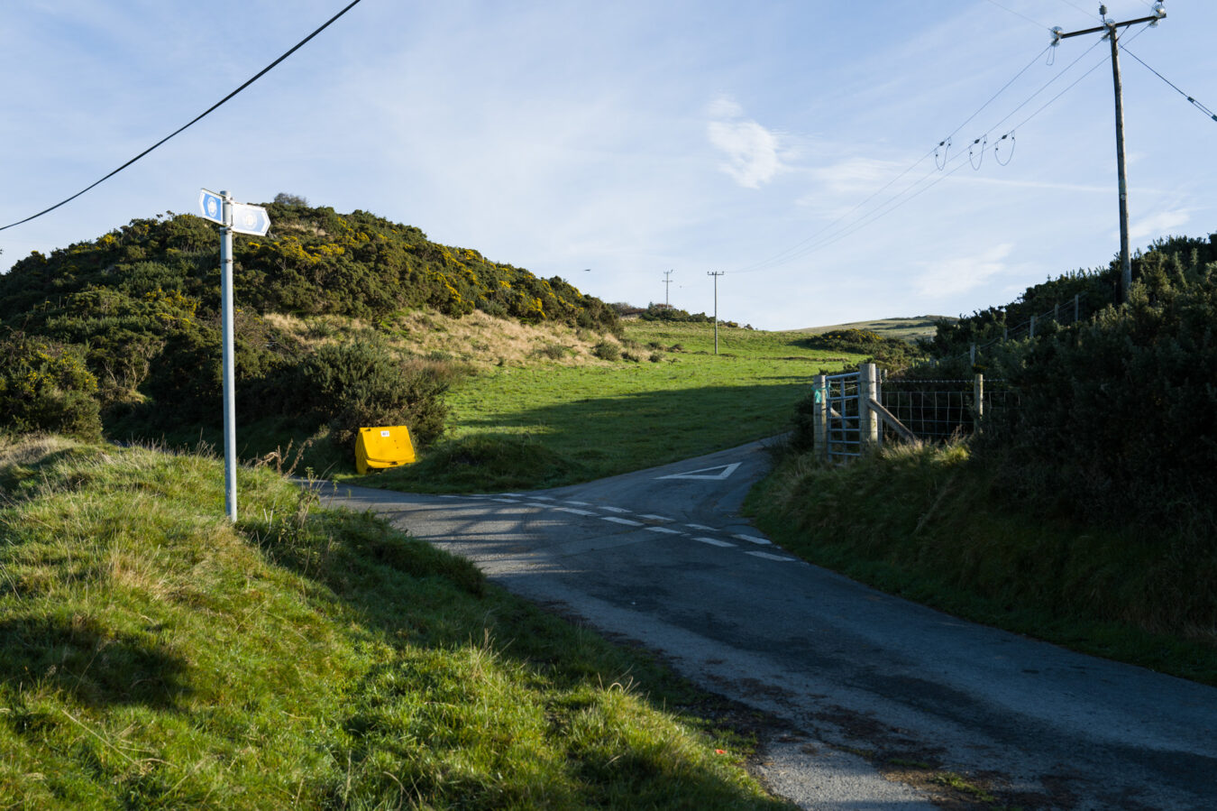 Intersection and beginning of Panorama Walk