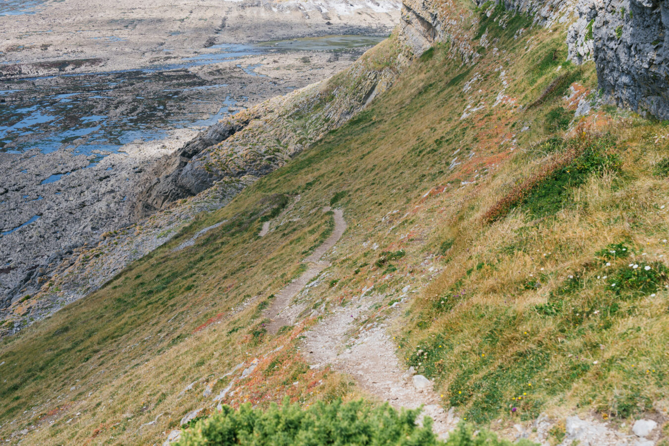 Same path descending further