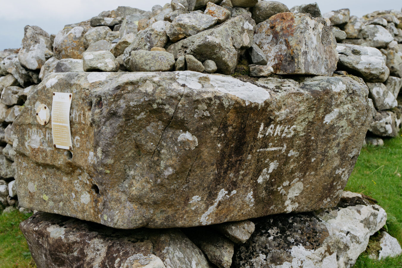 Lakes sign written on the stone
