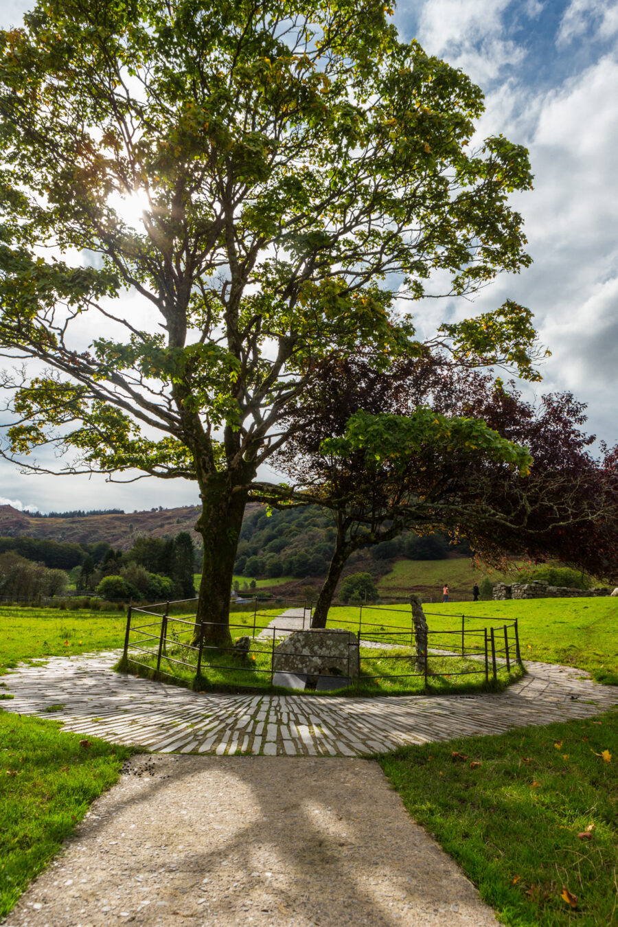 Gelert's grave, Beddgelert