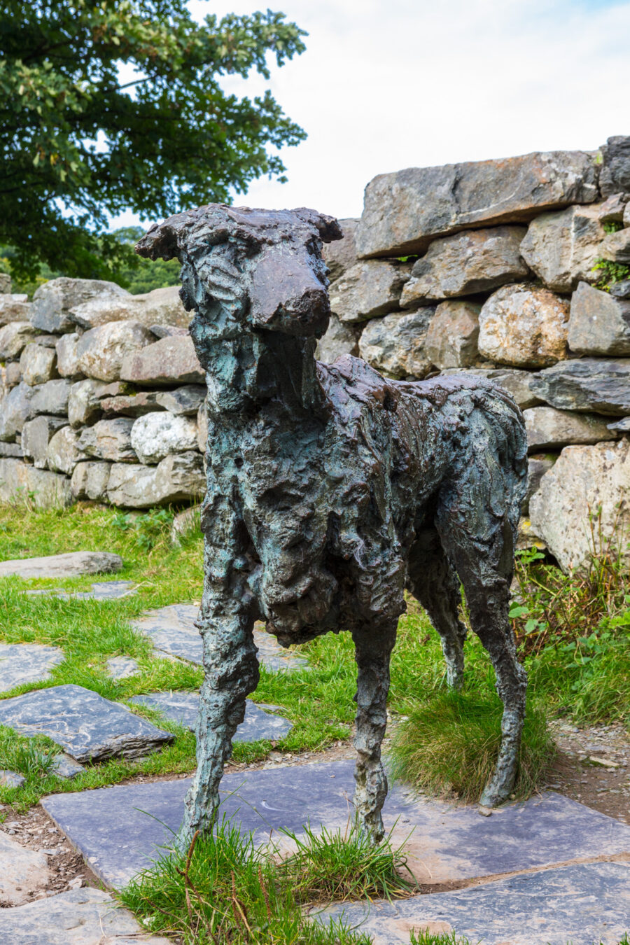 Gelert's statue, Beddgelert
