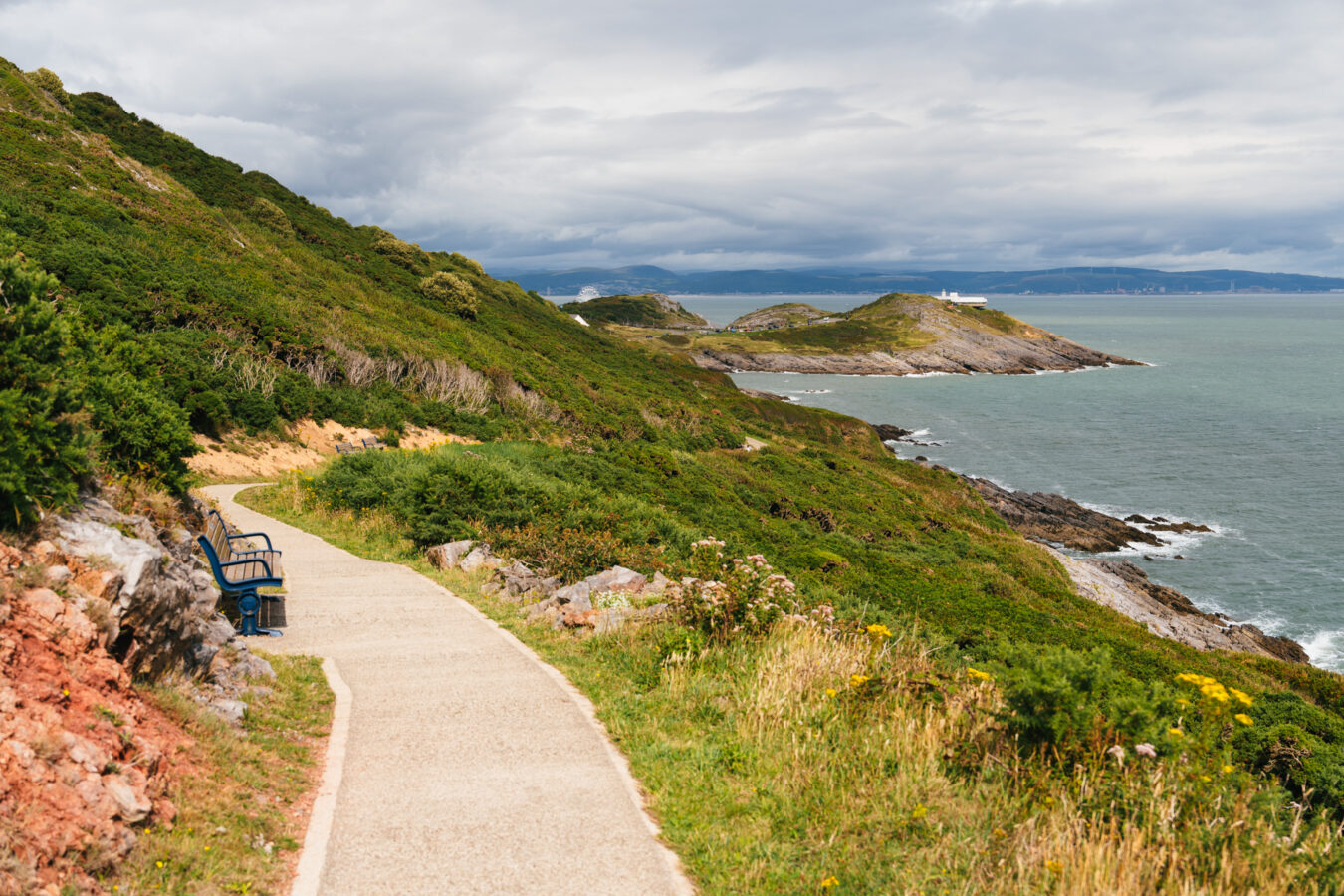 Footpath between Limeslade Bay and Langland Bay