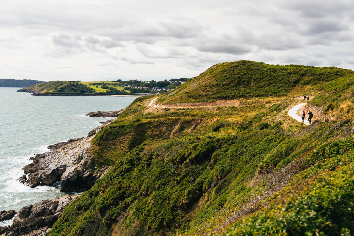 Coastal walk to Langland Bay