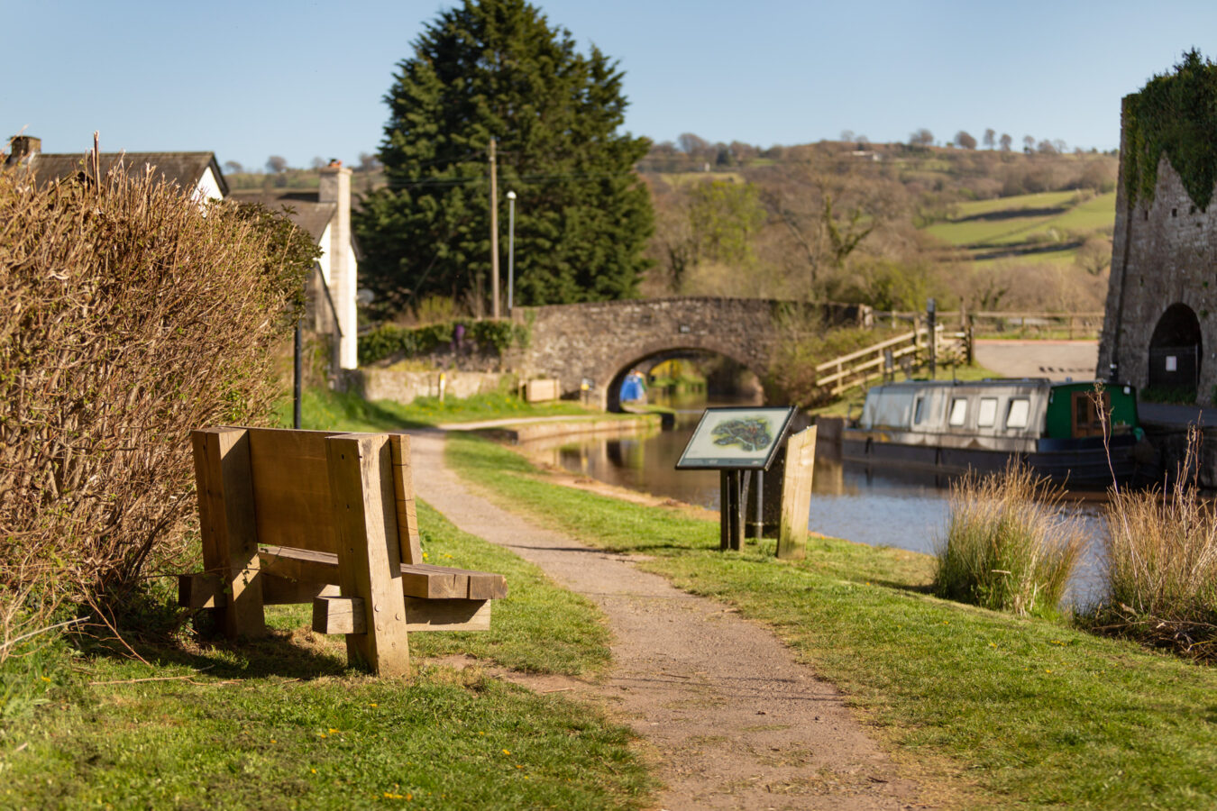  Llangattock, Monmouthshire and Brecon Canal