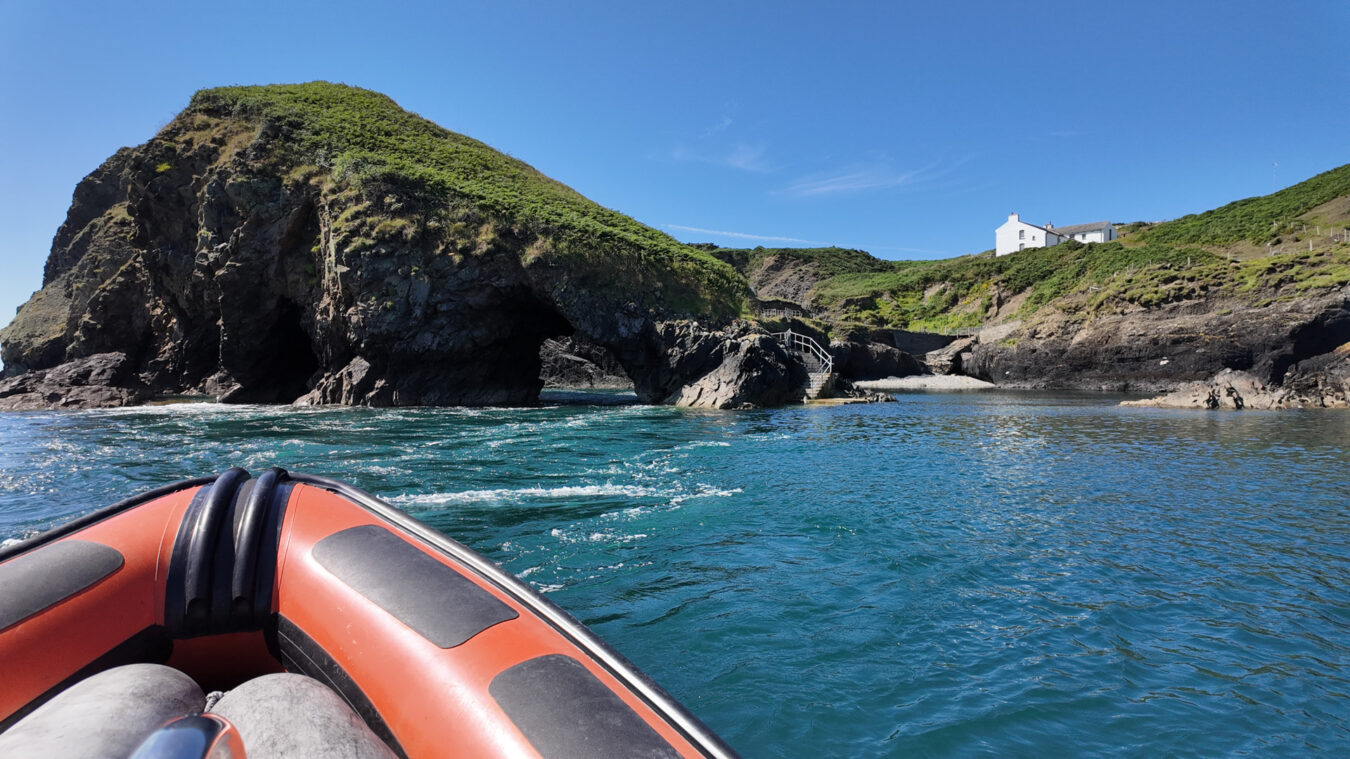 Boat approaching Ramsey Island