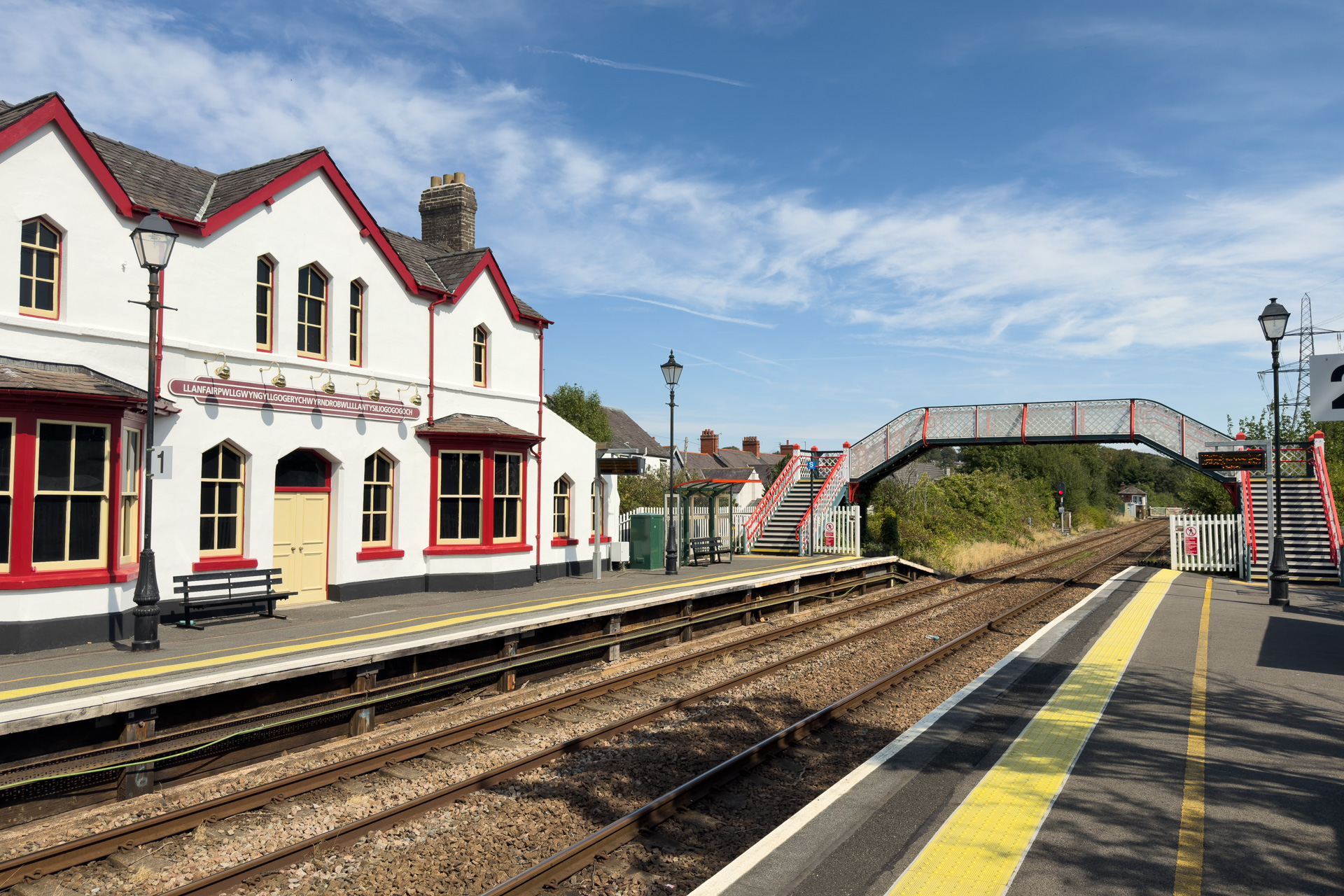 Llanfairpwllgwyngyll train station