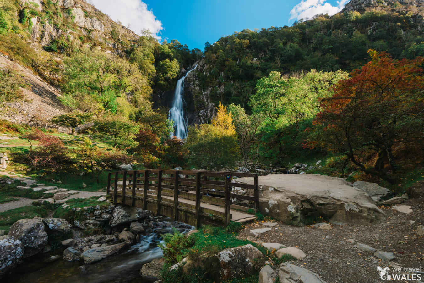 Aber Falls with autumn colours and bridge in the foreground