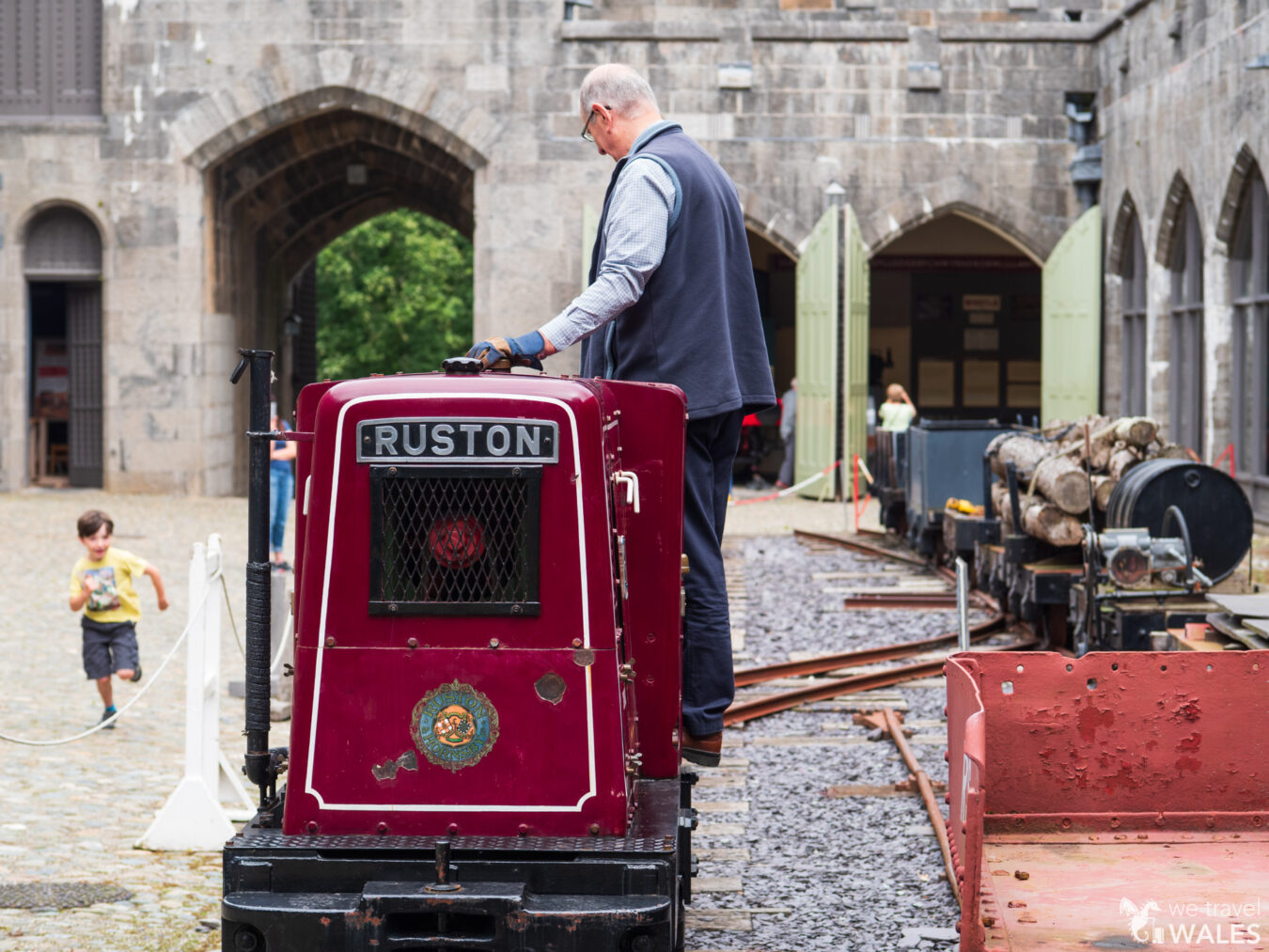 Small engine on narrow gauge track at the Railway Museum, inside Penrhyn Castle