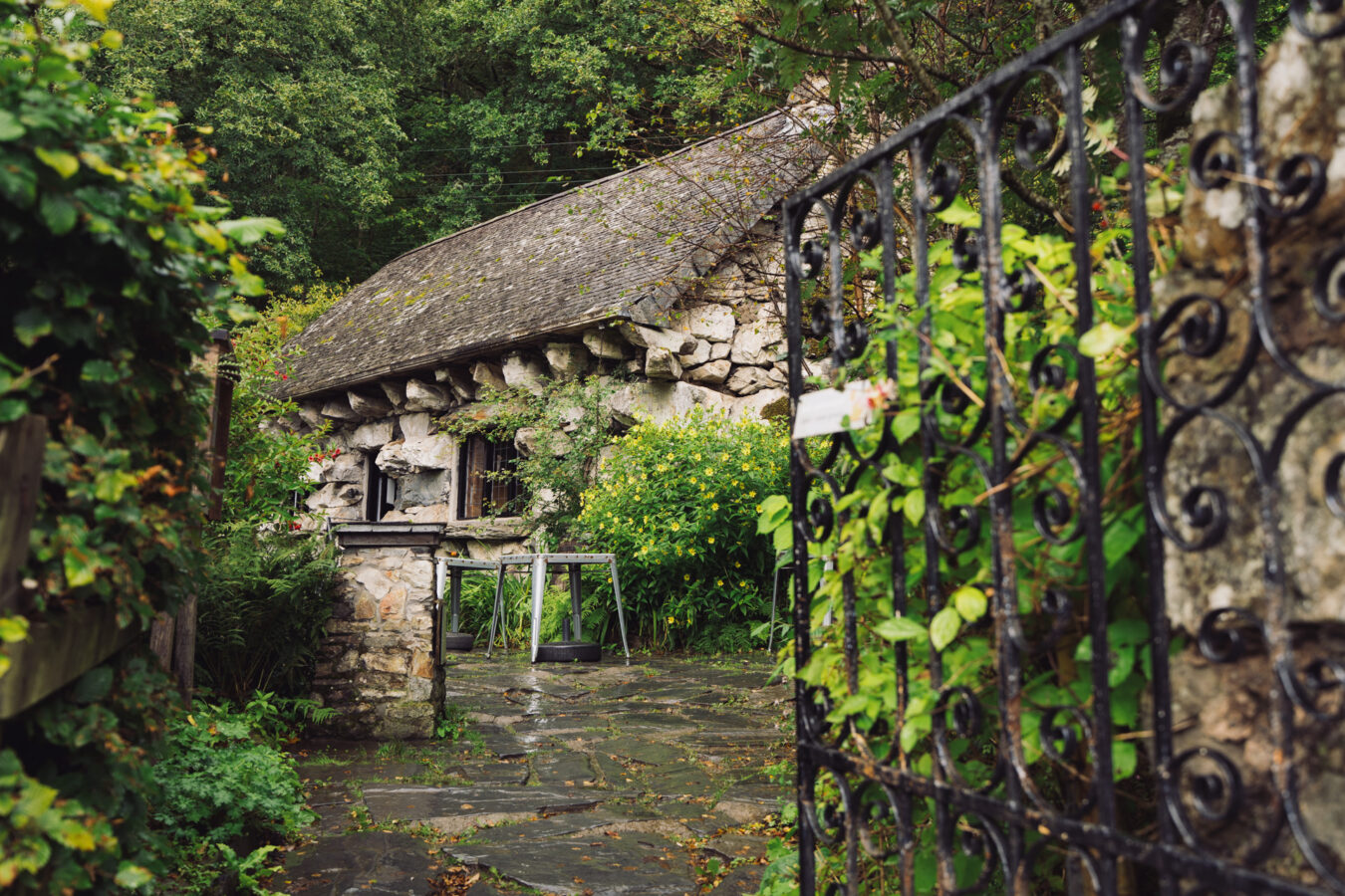 Entrance to the Ugly House (Tŷ Hyll), Betws-y-Coed
